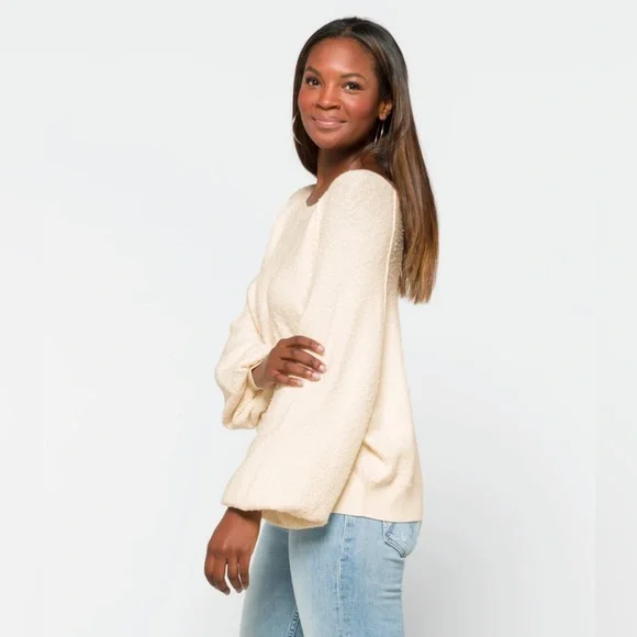 FREE PEOPLE Found My Friend Pullover Oversized Sweater in Ivory - Medium NWT